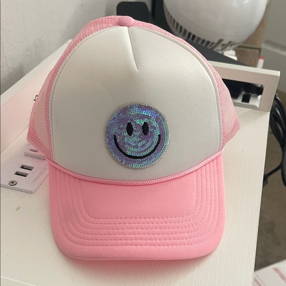 Accessories - Pink and White Sequin Smiley Face Cap
